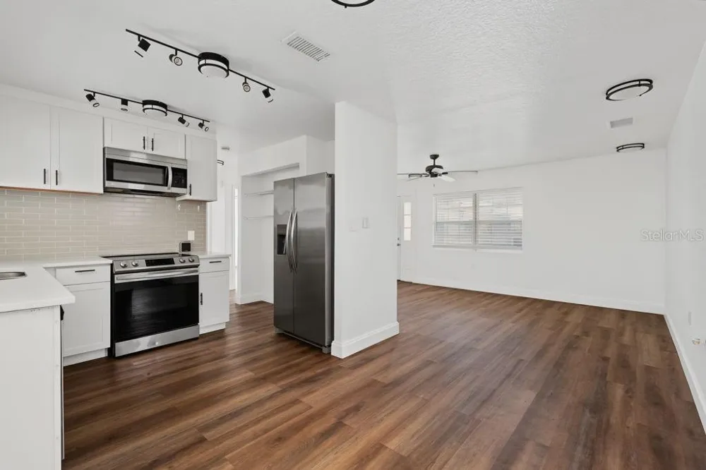 9517 MARLINTON LANE Port Richey, FL 34668