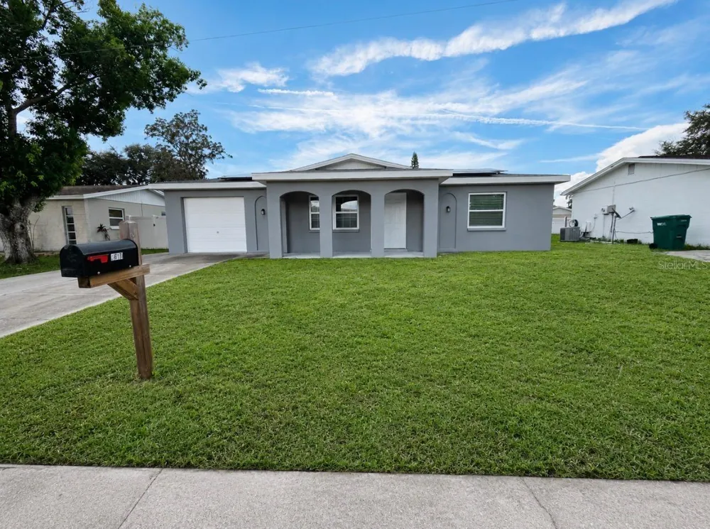 9517 MARLINTON LANE Port Richey, FL 34668