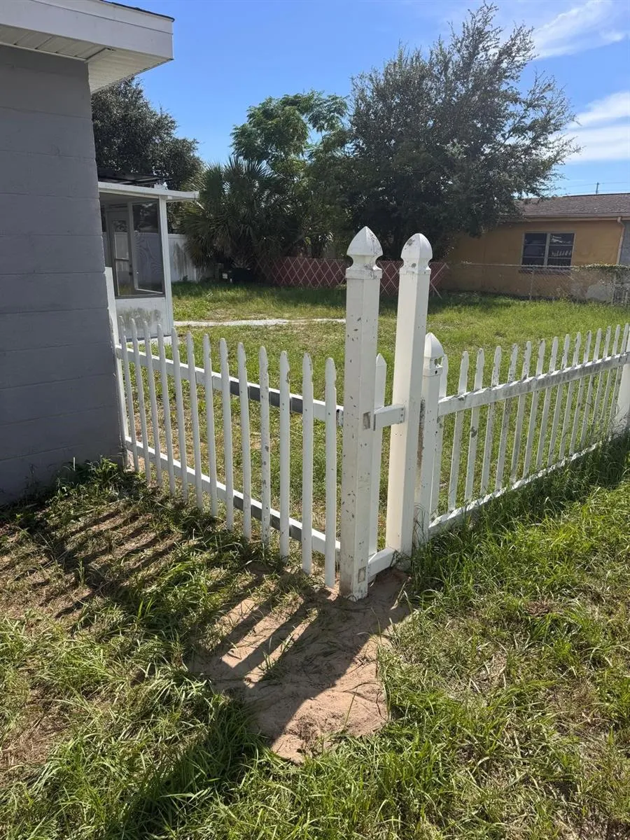 9517 MARLINTON LANE Port Richey, FL 34668