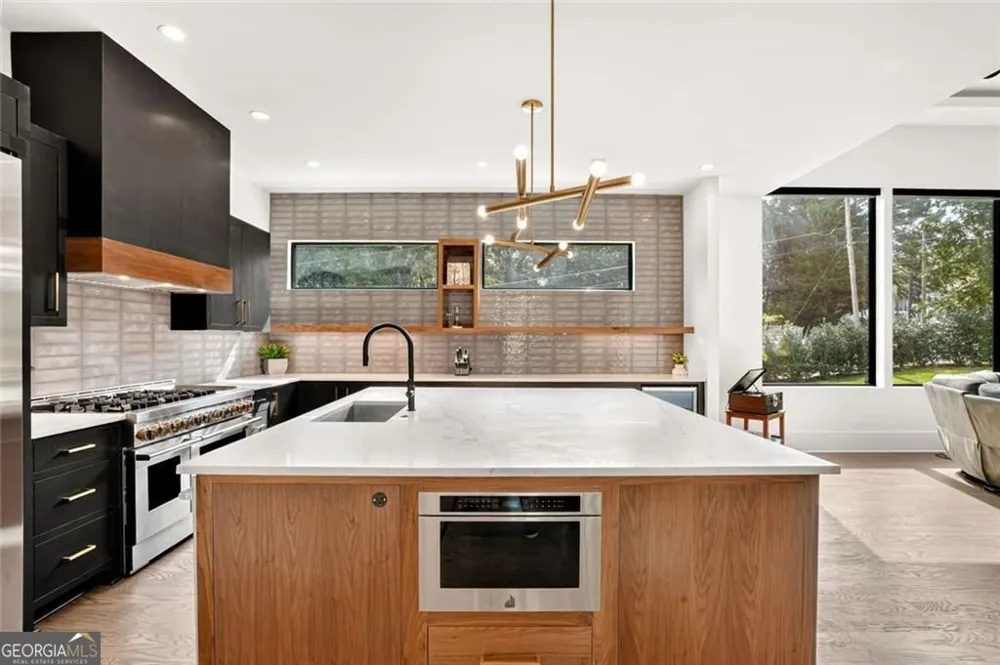 1192 Bernadette LN NE Atlanta, GA 30329