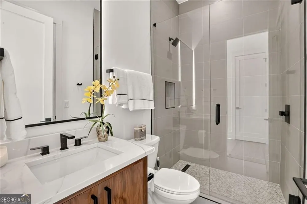 1192 Bernadette LN NE Atlanta, GA 30329