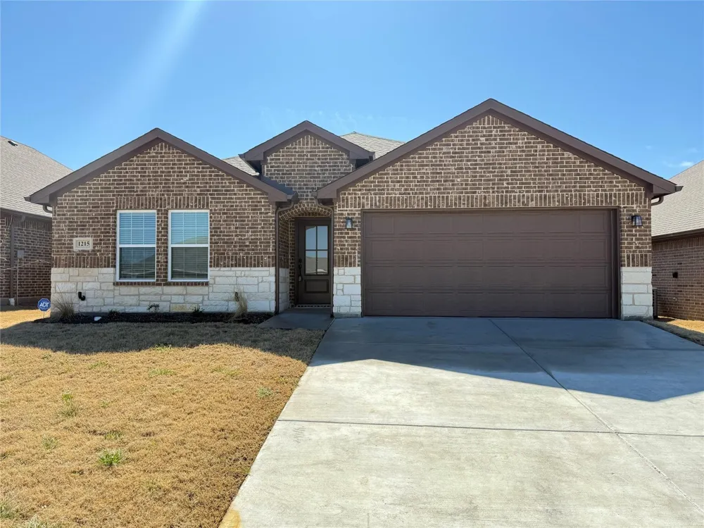 1215 Brad Kellar Drive Greenville, TX 75402