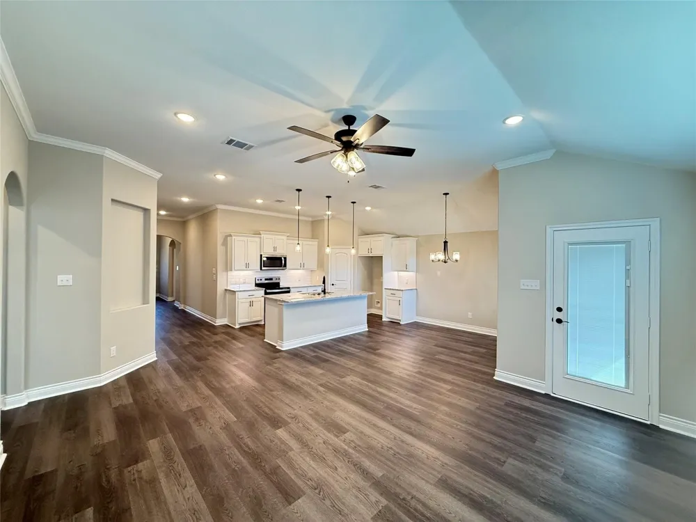 1215 Brad Kellar Drive Greenville, TX 75402