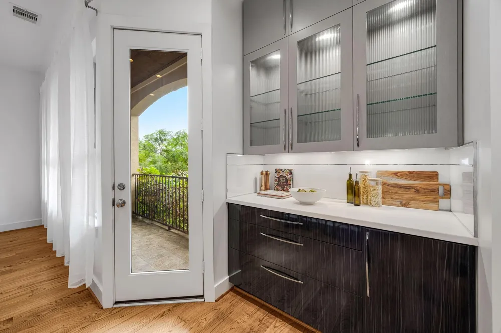 1518 W Clay Street Houston, TX 77019