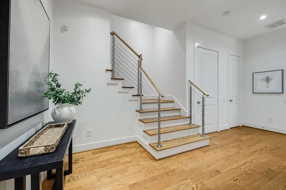 1518 W Clay Street Houston, TX 77019