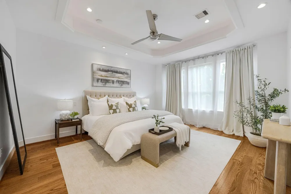 1518 W Clay Street Houston, TX 77019