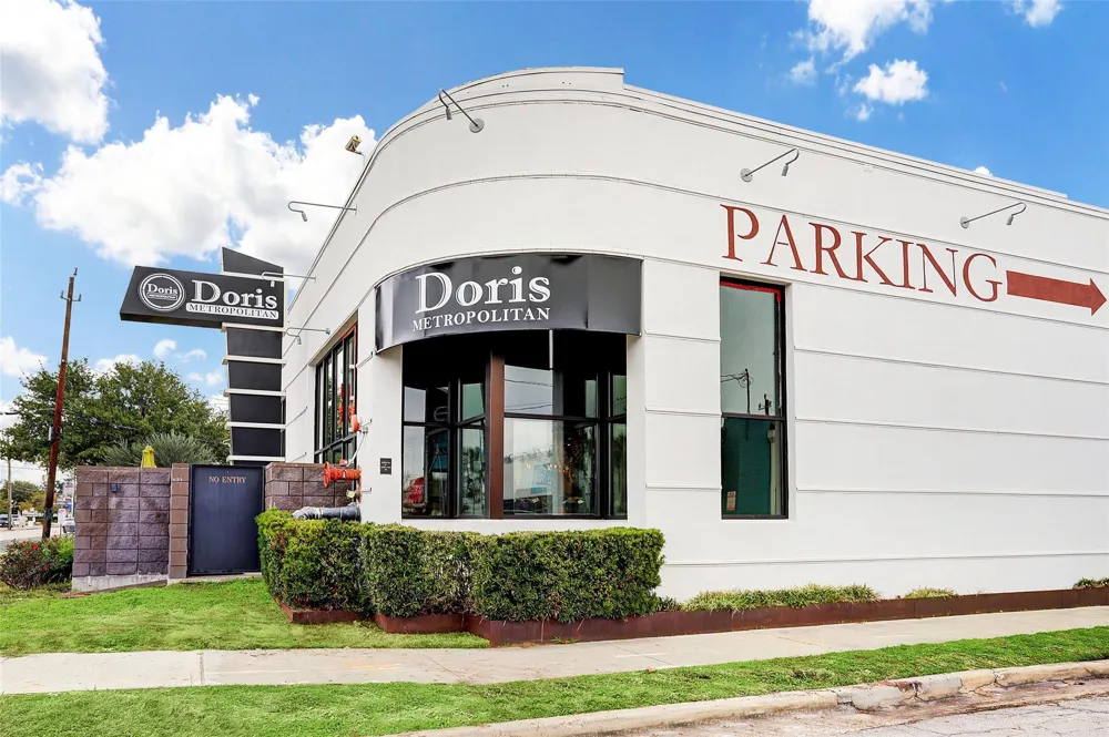 1518 W Clay Street Houston, TX 77019