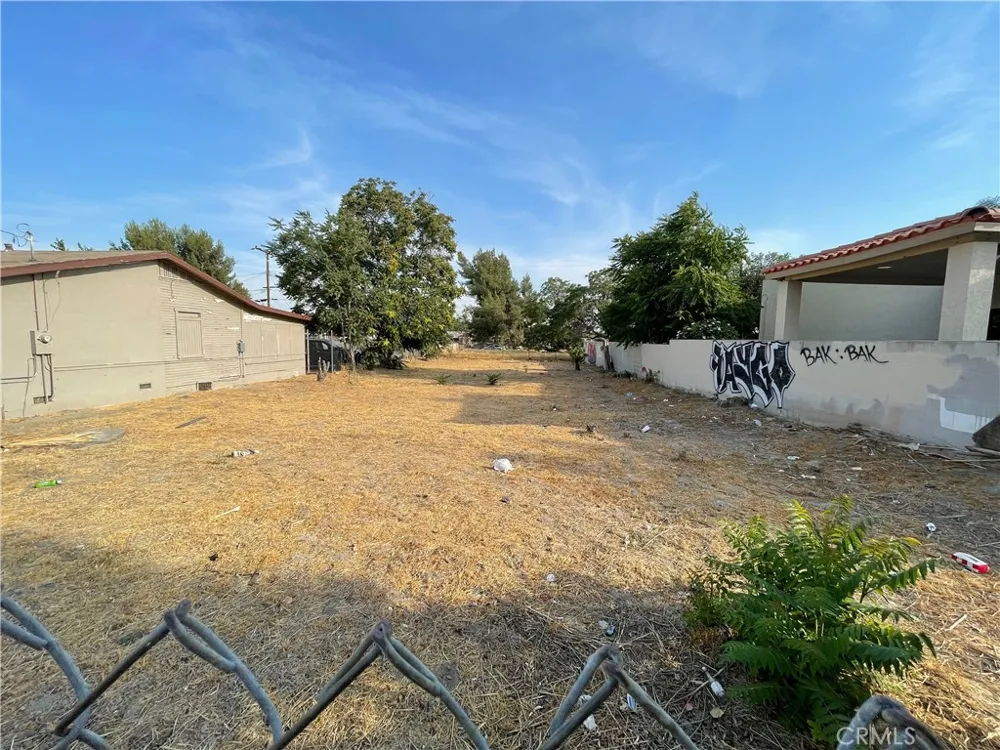 1263 W Baseline Street San Bernardino, CA 92411