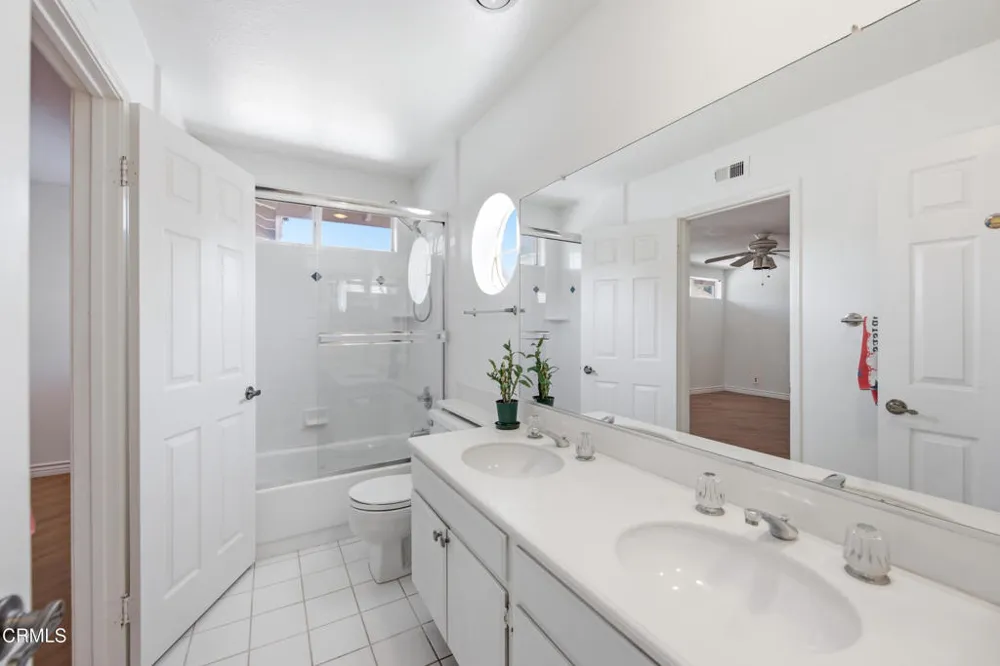 12366 Cherry Grove Street Moorpark, CA 93021