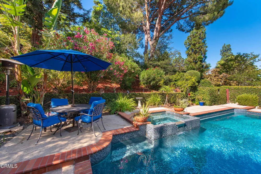 12366 Cherry Grove Street Moorpark, CA 93021