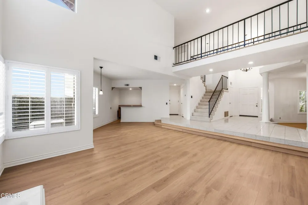 12366 Cherry Grove Street Moorpark, CA 93021