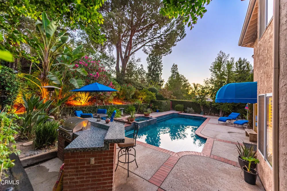 12366 Cherry Grove Street Moorpark, CA 93021