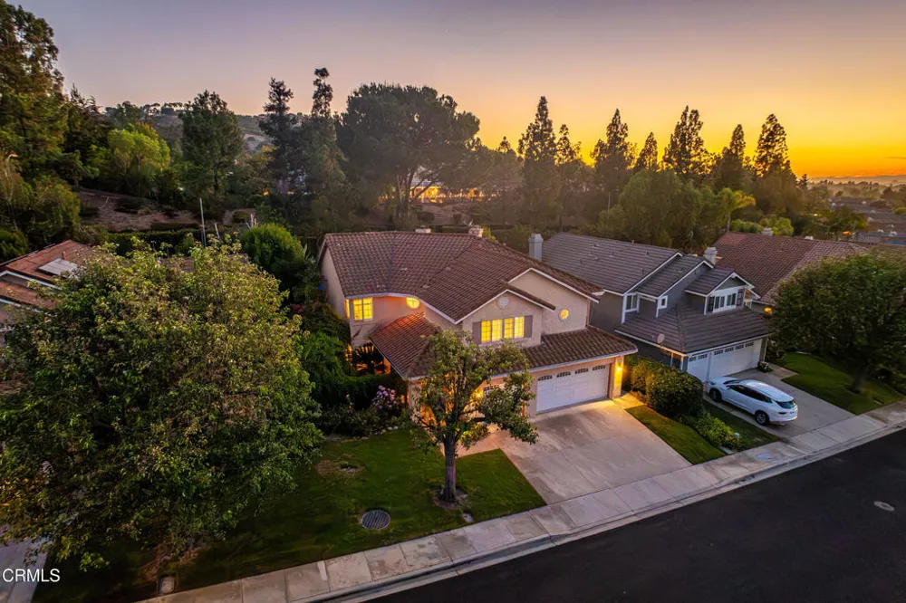 12366 Cherry Grove Street Moorpark, CA 93021