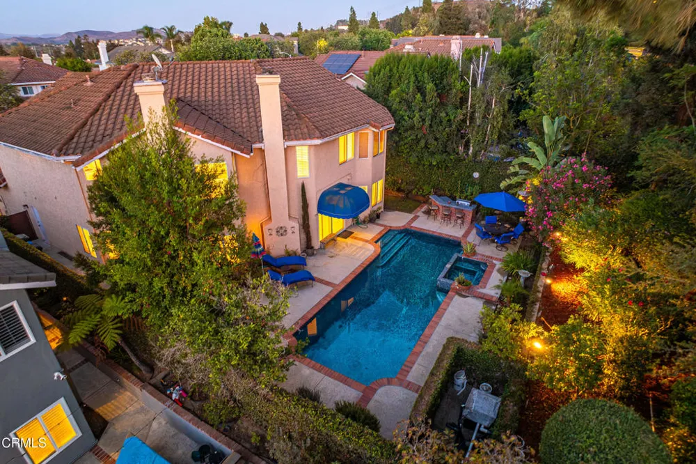 12366 Cherry Grove Street Moorpark, CA 93021