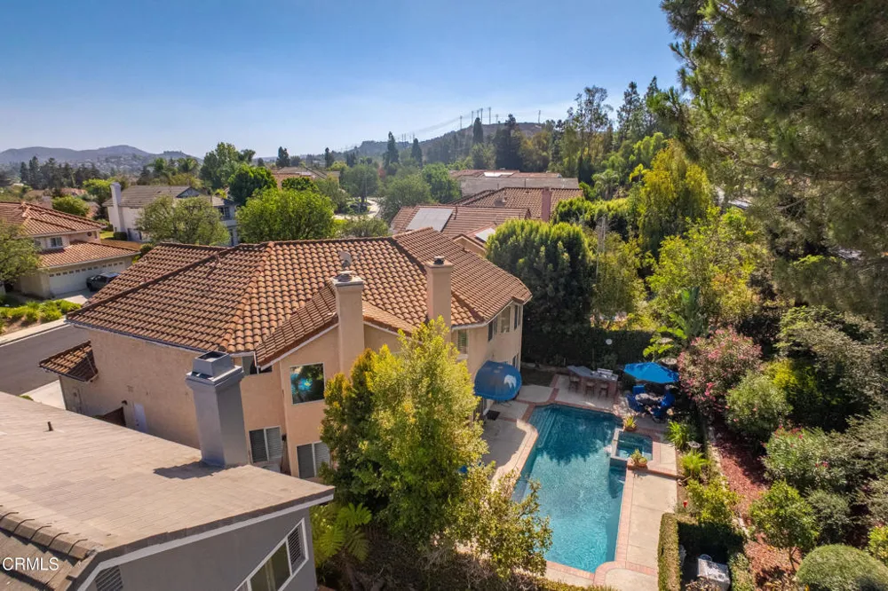 12366 Cherry Grove Street Moorpark, CA 93021