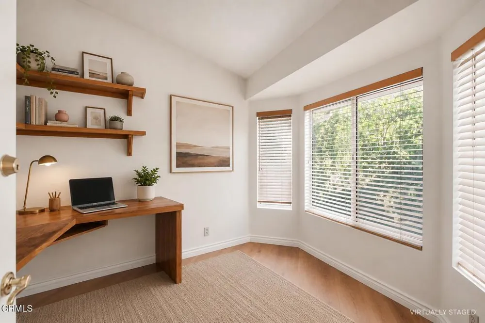 12366 Cherry Grove Street Moorpark, CA 93021