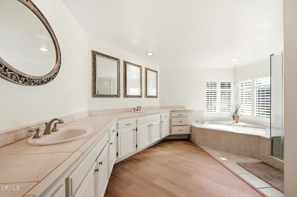 12366 Cherry Grove Street Moorpark, CA 93021