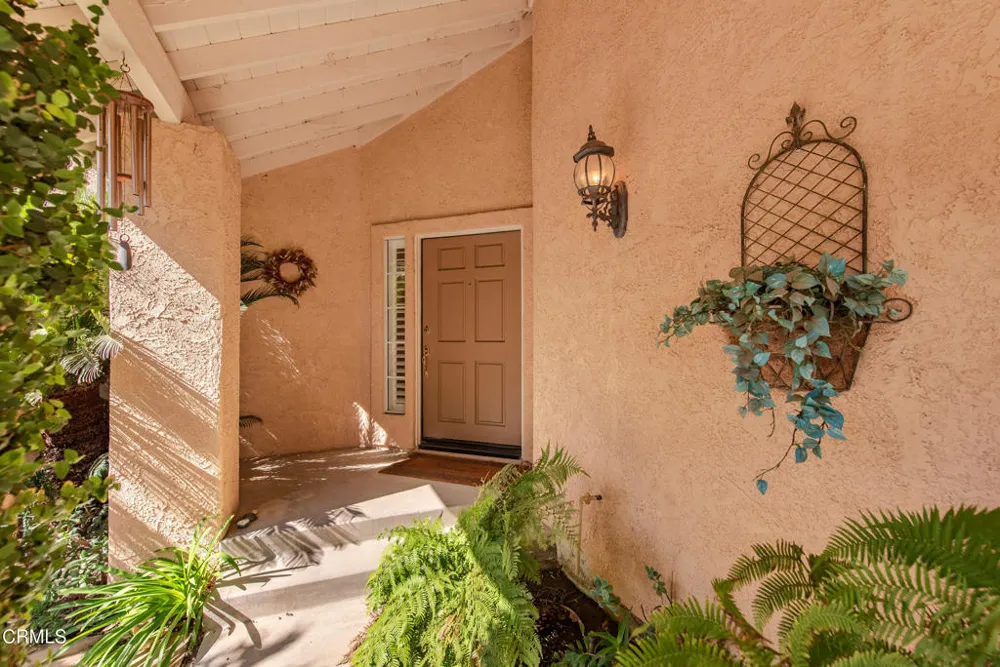 12366 Cherry Grove Street Moorpark, CA 93021