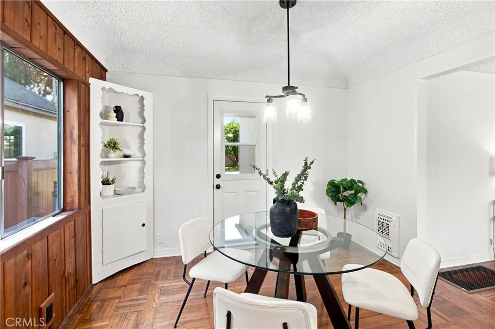 849 Buena Vista Burbank, CA 91505