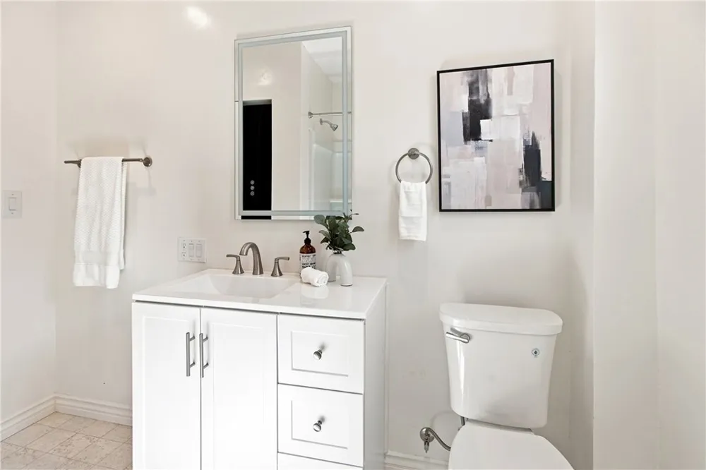 849 Buena Vista Burbank, CA 91505