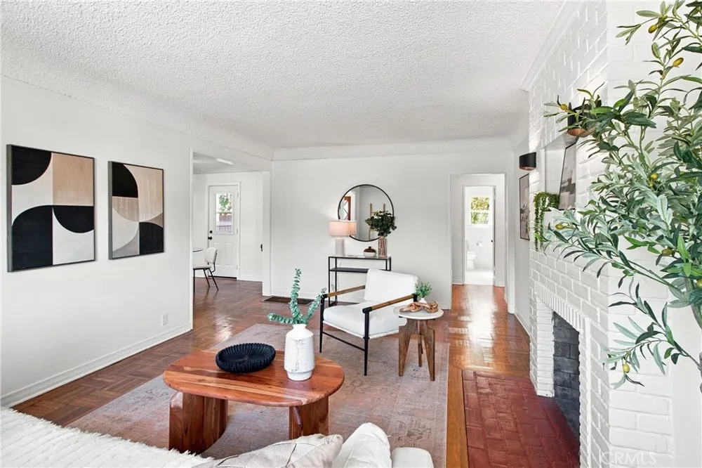 849 Buena Vista Burbank, CA 91505