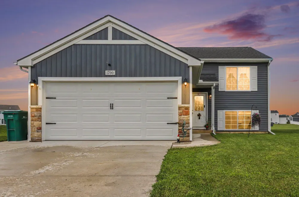 1700 Harper Grove Lane Vicksburg, MI 49097