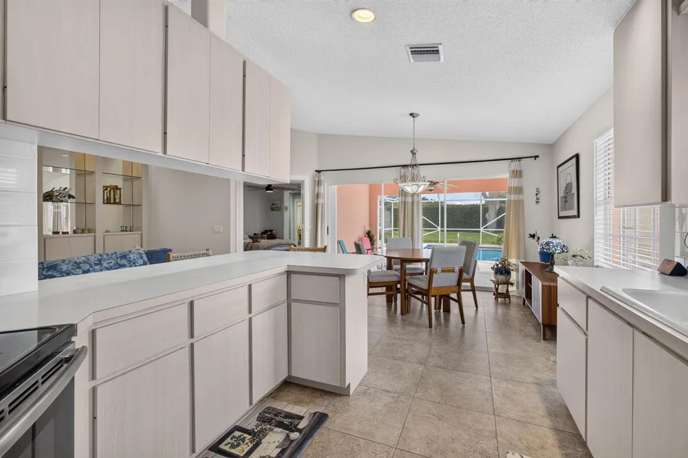 4238 ROYAL OAK DRIVE Palm Beach Gardens, FL 33410