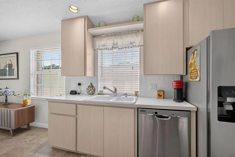 4238 ROYAL OAK DRIVE Palm Beach Gardens, FL 33410