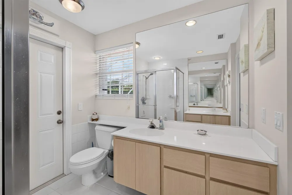 4238 ROYAL OAK DRIVE Palm Beach Gardens, FL 33410