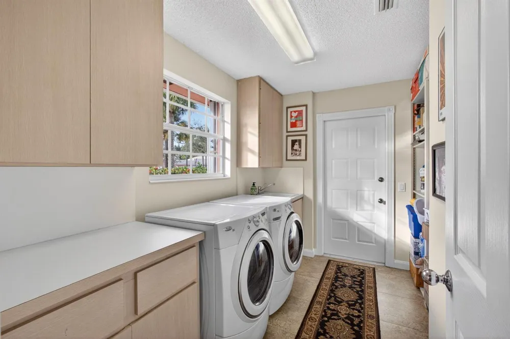 4238 ROYAL OAK DRIVE Palm Beach Gardens, FL 33410