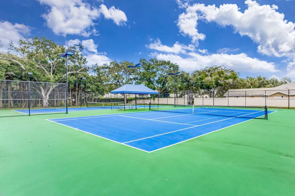 4238 ROYAL OAK DRIVE Palm Beach Gardens, FL 33410