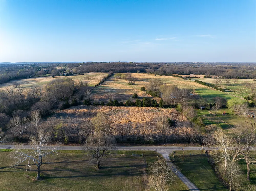 6 E 36th Street Okmulgee, OK 74447