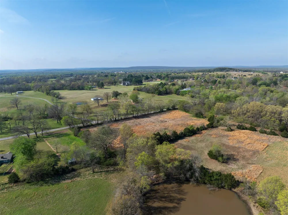 6 E 36th Street Okmulgee, OK 74447