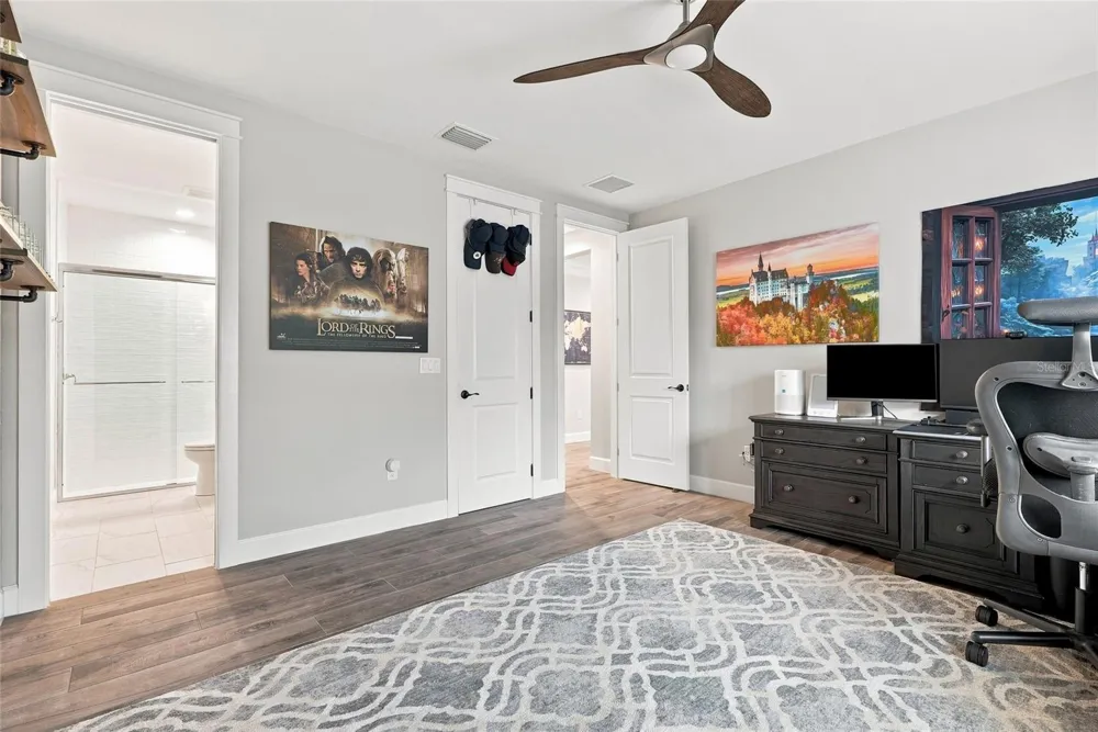 4309 W BARCELONA STREET Tampa, FL 33629