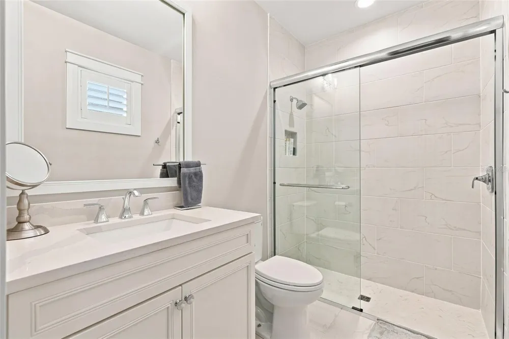 4309 W BARCELONA STREET Tampa, FL 33629