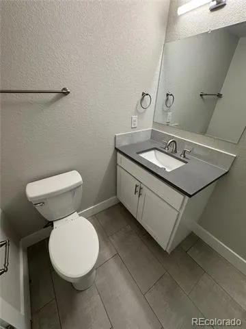 345 S Forest Street Denver, CO 80246