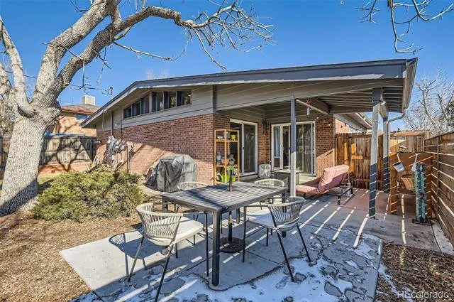 345 S Forest Street Denver, CO 80246