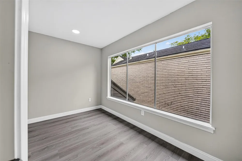 9592 Doliver Drive Houston, TX 77063