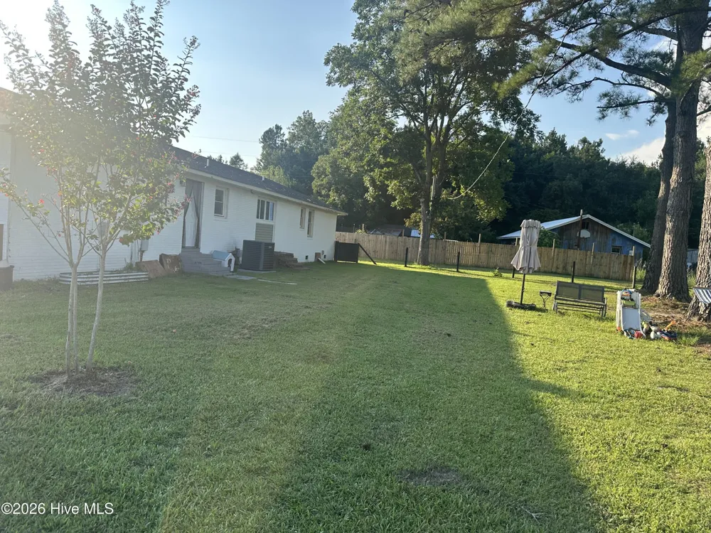 2182 Crusoe Island Road Whiteville, NC 28472