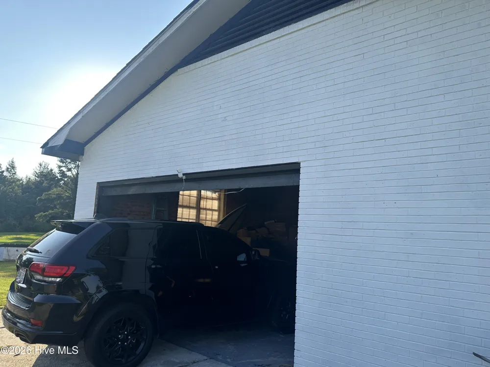 2182 Crusoe Island Road Whiteville, NC 28472