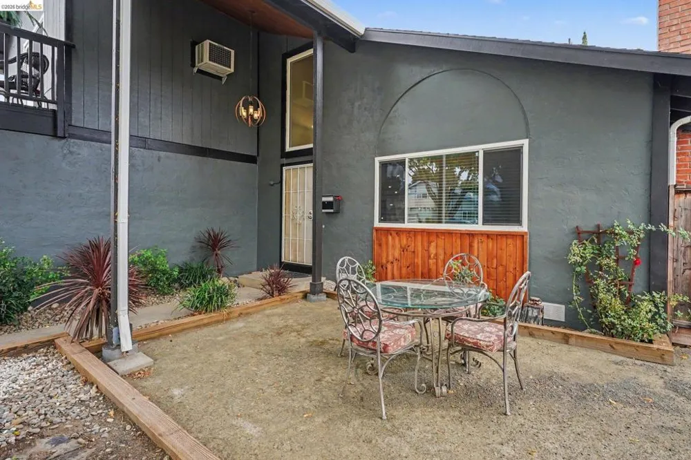 182 Anna Maria St Livermore, CA 94550