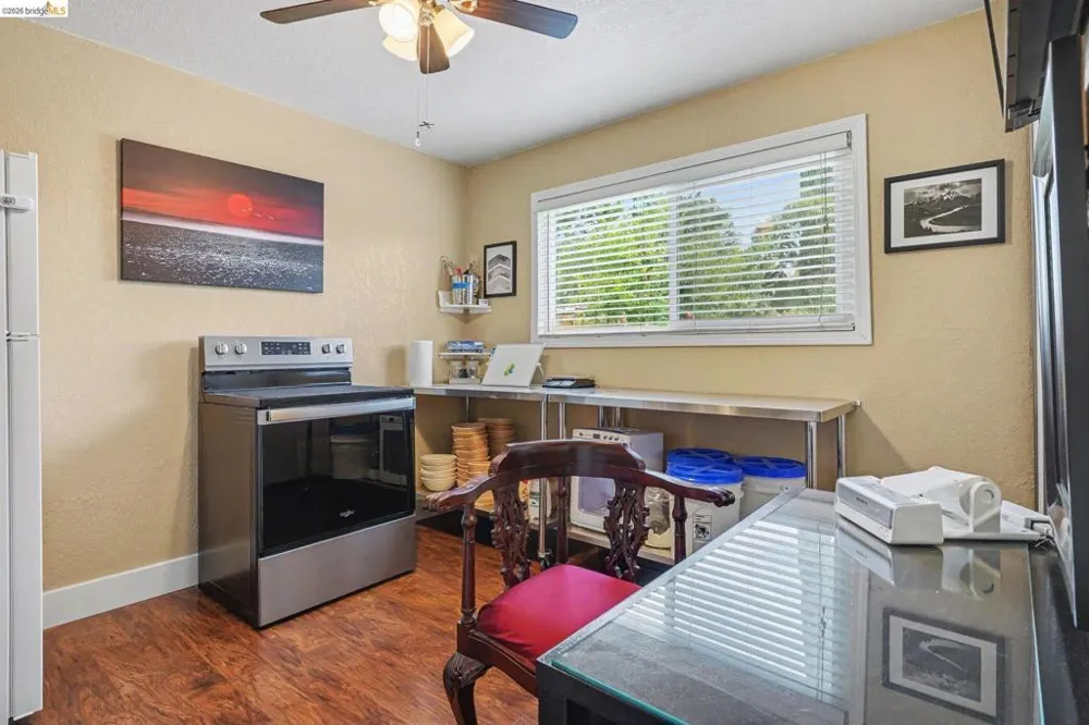 182 Anna Maria St Livermore, CA 94550