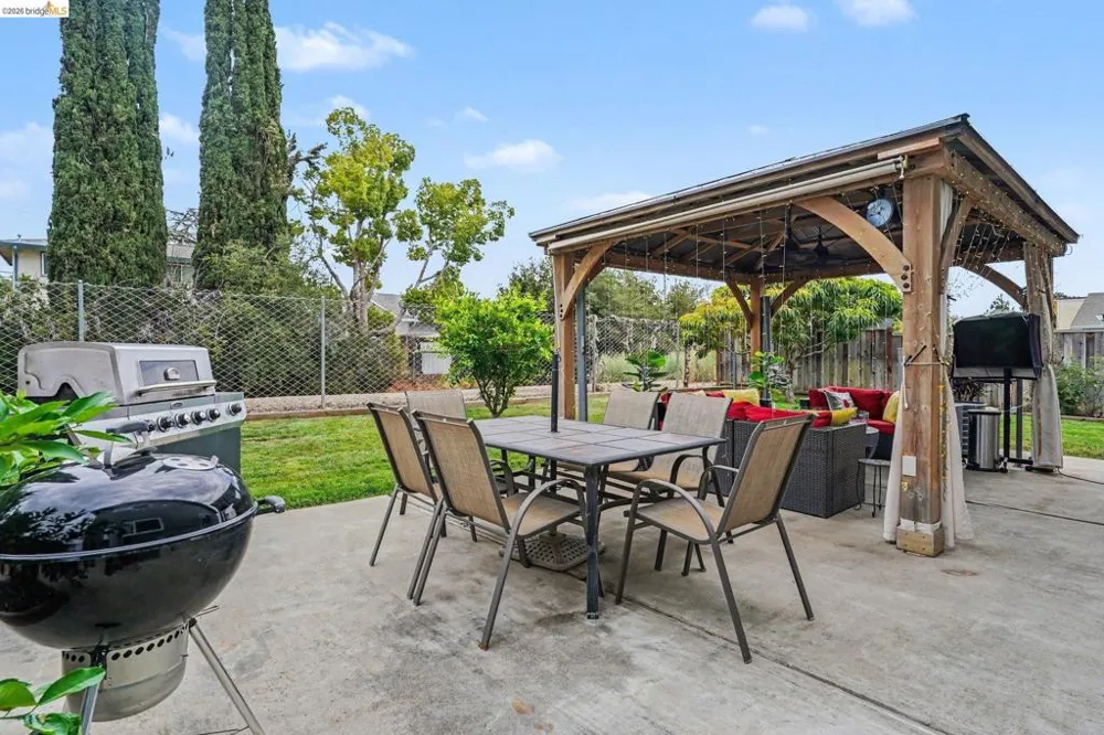 182 Anna Maria St Livermore, CA 94550