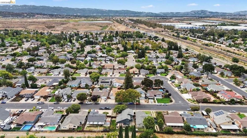 182 Anna Maria St Livermore, CA 94550
