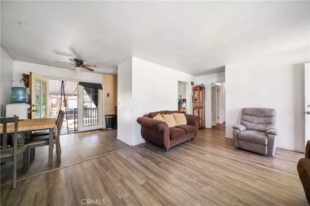 14843 Prichard La Puente, CA 91744