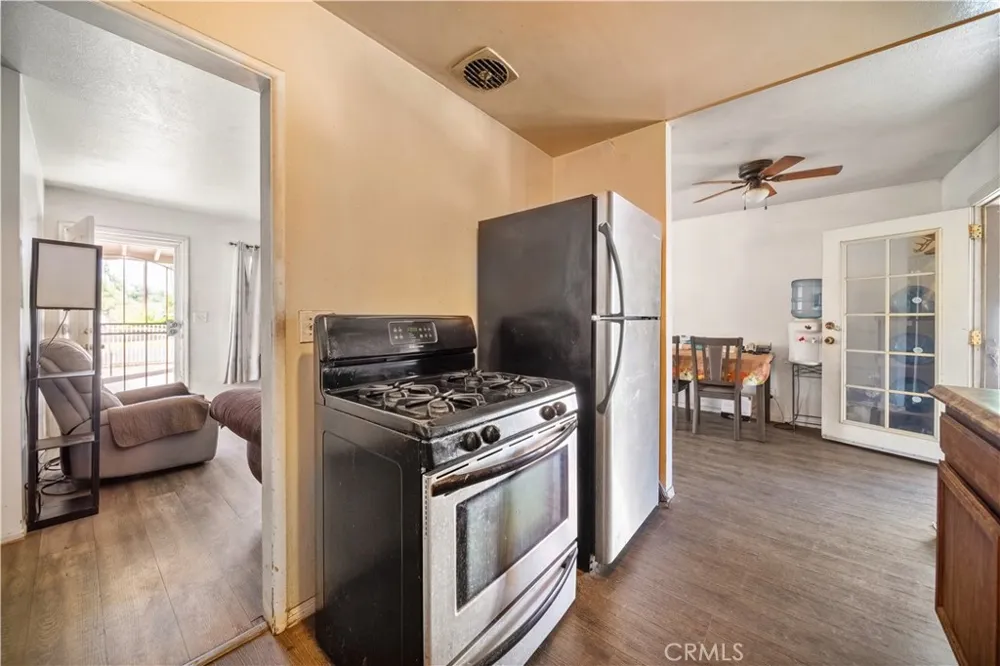 14843 Prichard La Puente, CA 91744