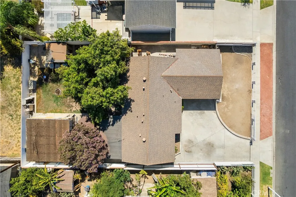 14843 Prichard La Puente, CA 91744