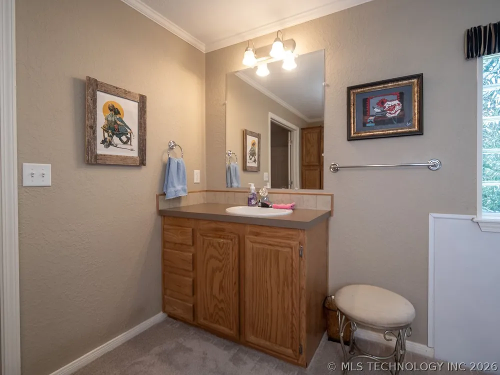 4750 Willis Drive Kingston, OK 73439