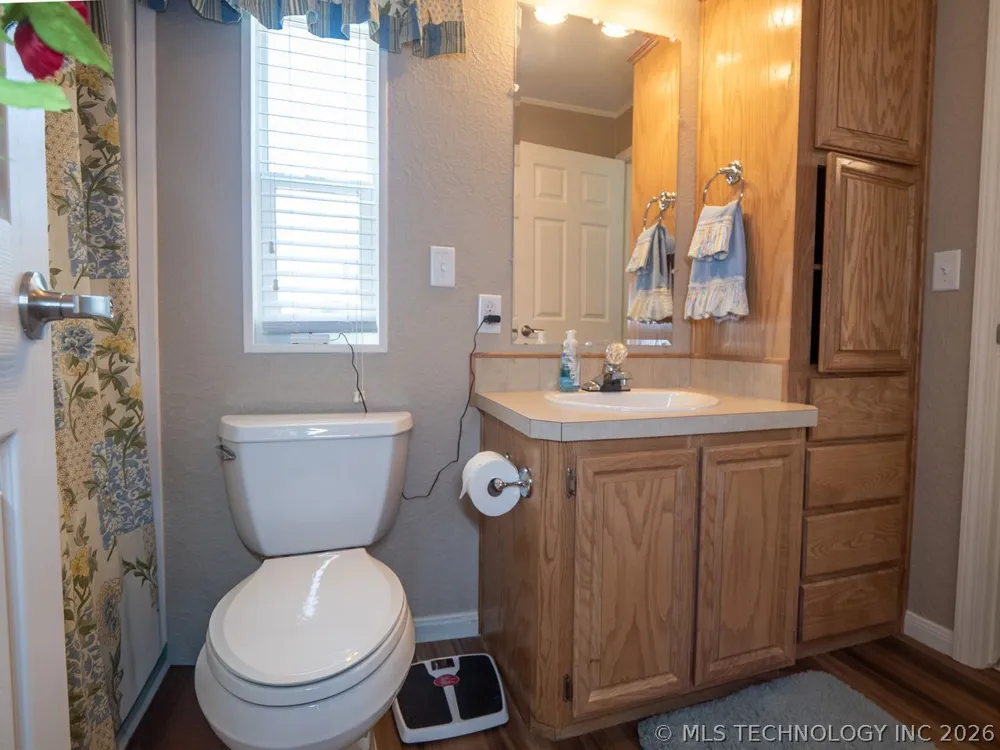 4750 Willis Drive Kingston, OK 73439