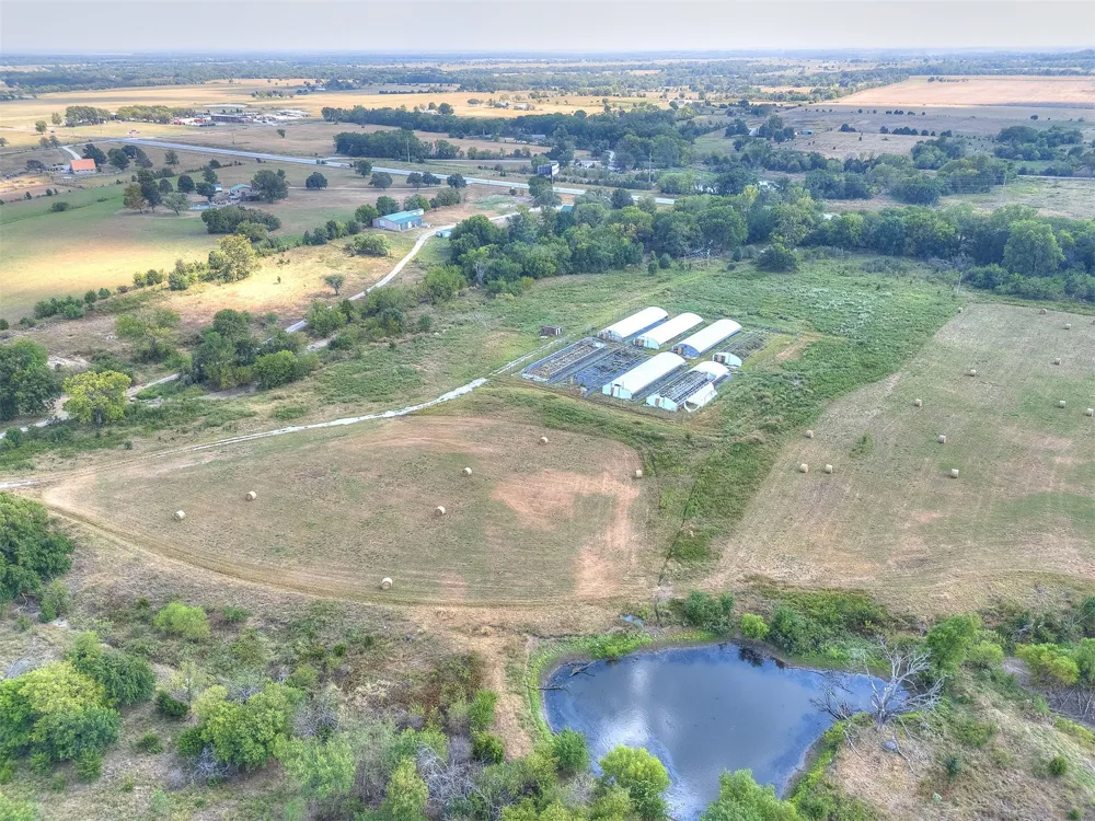 9711 US Highway 60 Road Nowata, OK 74048